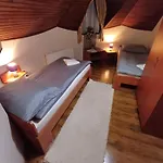 Vozi Mehkerek
