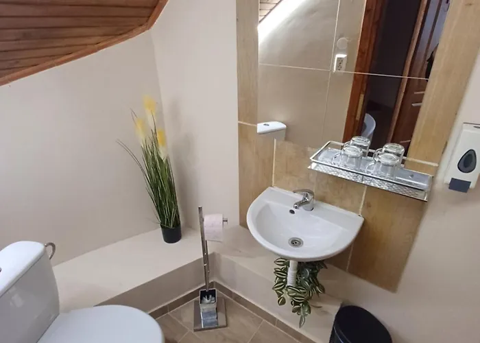 Vozi Bed & Breakfast Mehkerek